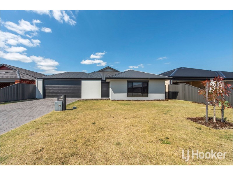 42 Hampstead Parade, Ravenswood WA 6208