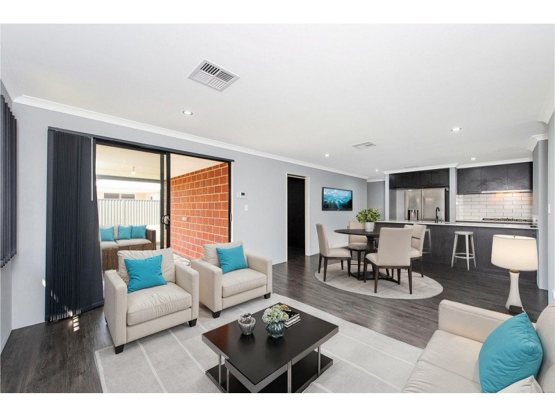 42 Hampstead Parade, Ravenswood WA 6208