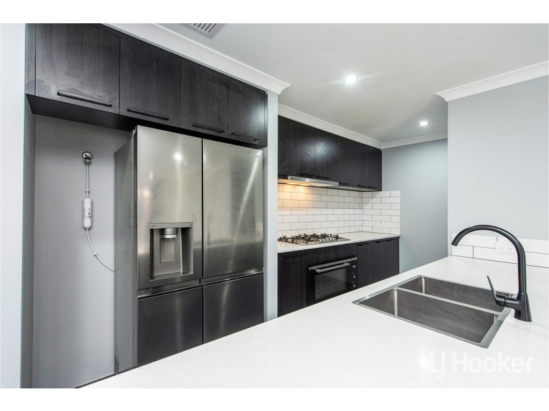 42 Hampstead Parade, Ravenswood WA 6208