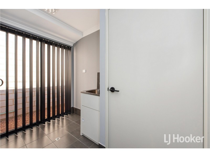 42 Hampstead Parade, Ravenswood WA 6208