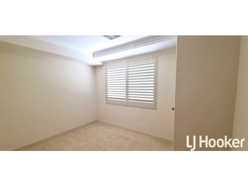 22 Willow Brook View, Meadow Springs WA 6210