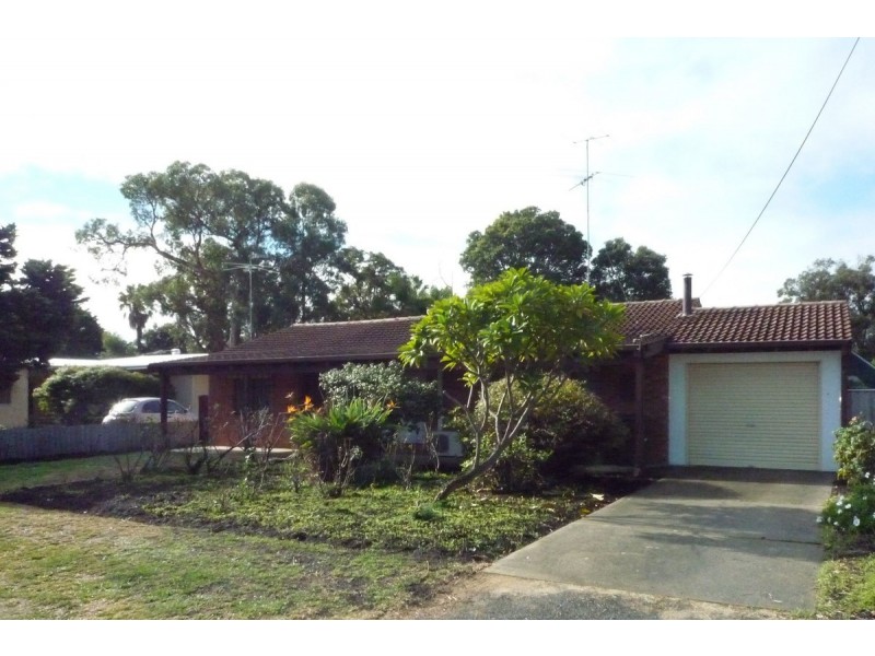12 Manjeep Road, Greenfields WA 6210