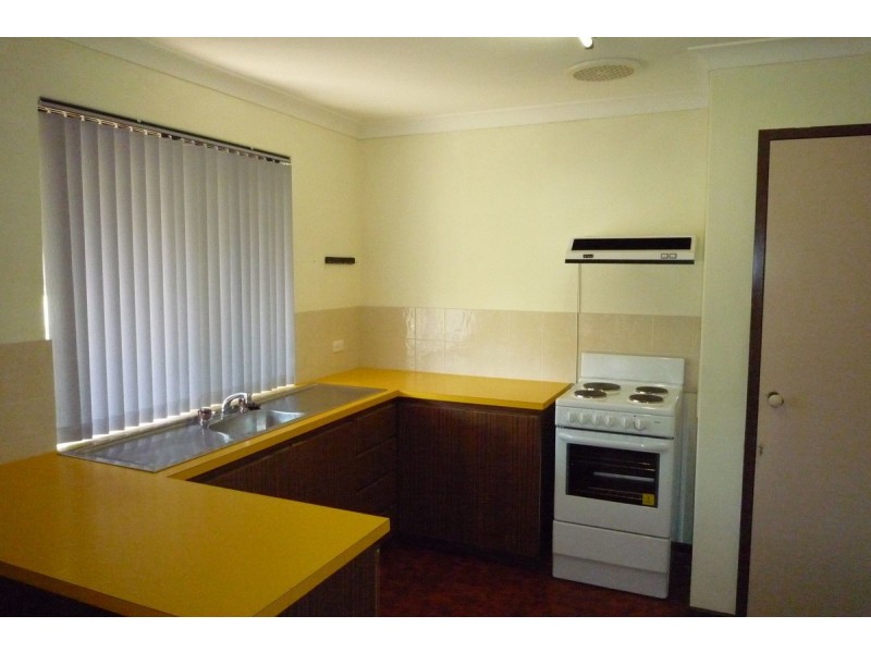 12 Manjeep Road, Greenfields WA 6210