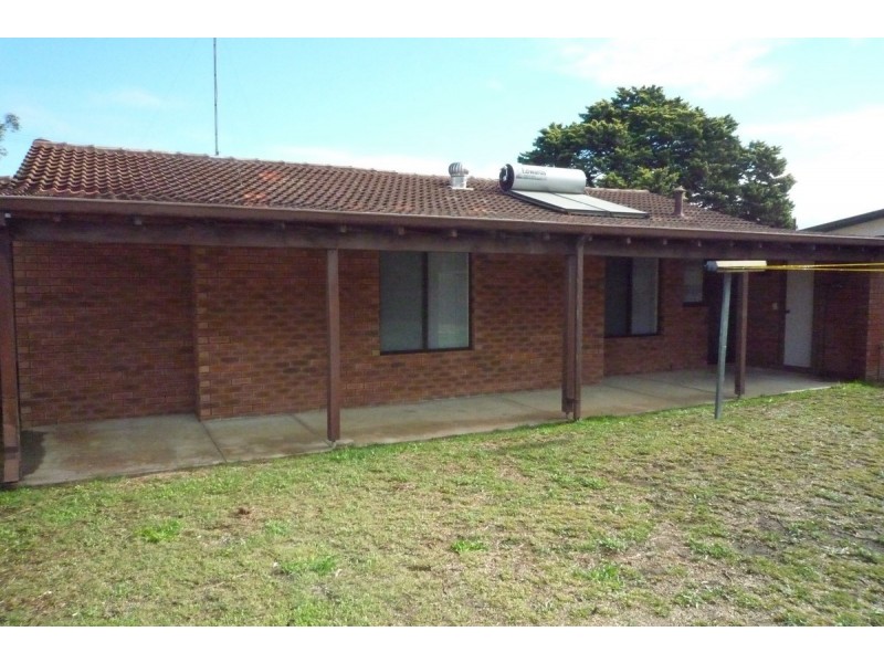 12 Manjeep Road, Greenfields WA 6210