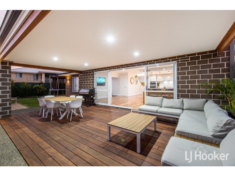 4 Storm Lane, Wannanup WA 6210