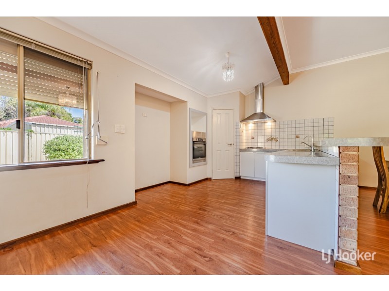 148 Oakmont Avenue, Meadow Springs WA 6210