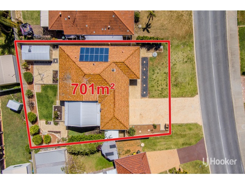 148 Oakmont Avenue, Meadow Springs WA 6210