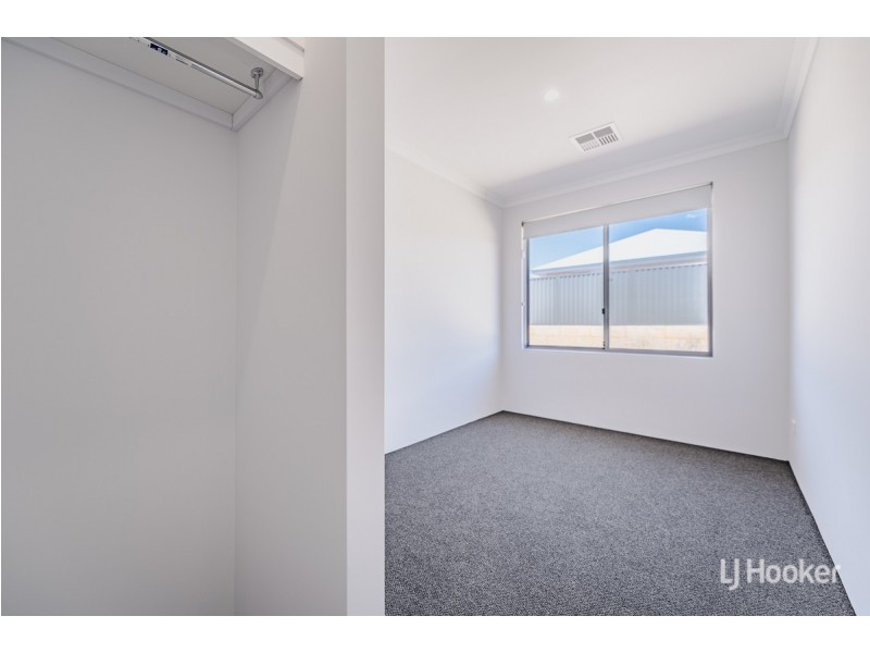 13 Westport Street, Madora Bay WA 6210