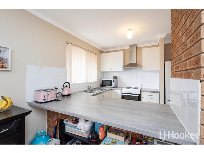 12A Jamy Place, Hamilton Hill WA 6163