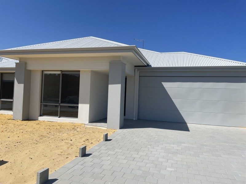 63 Arrowsmith Avenue, Dawesville WA 6211