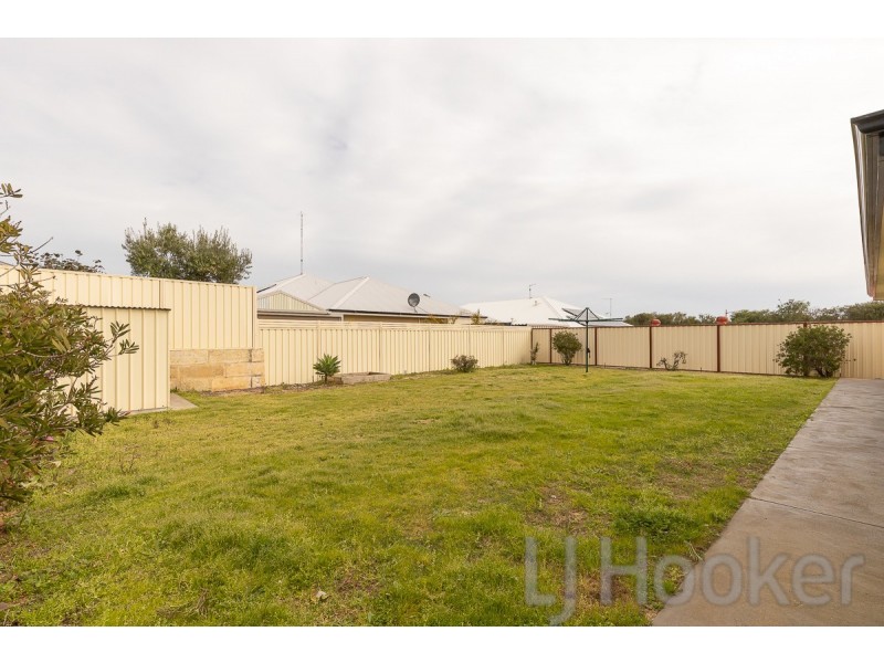 13 Cuballing Retreat, Dawesville WA 6211