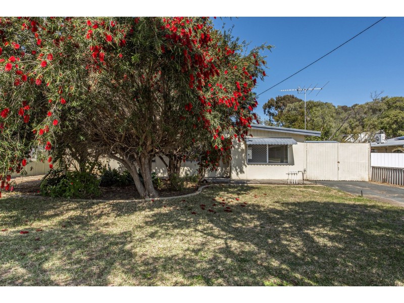 6 Teranca Road, Greenfields WA 6210