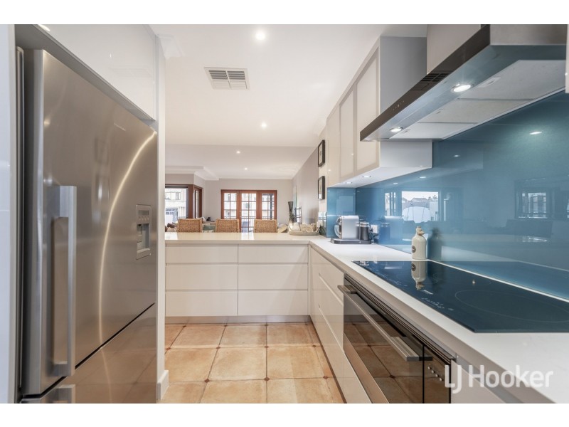 16/18 Port Quays, Wannanup WA 6210