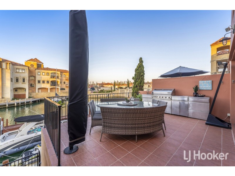 16/18 Port Quays, Wannanup WA 6210