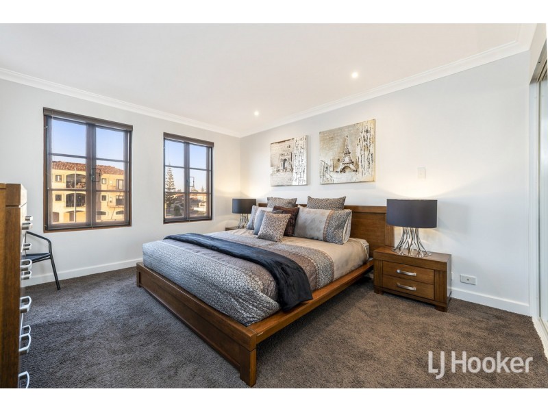 16/18 Port Quays, Wannanup WA 6210