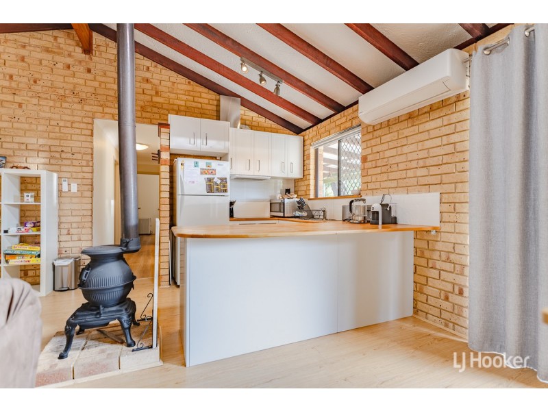 2 Bannister Court, Wannanup WA 6210