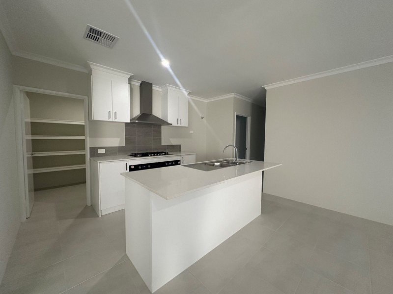 20 Lauderdale Road, Madora Bay WA 6210