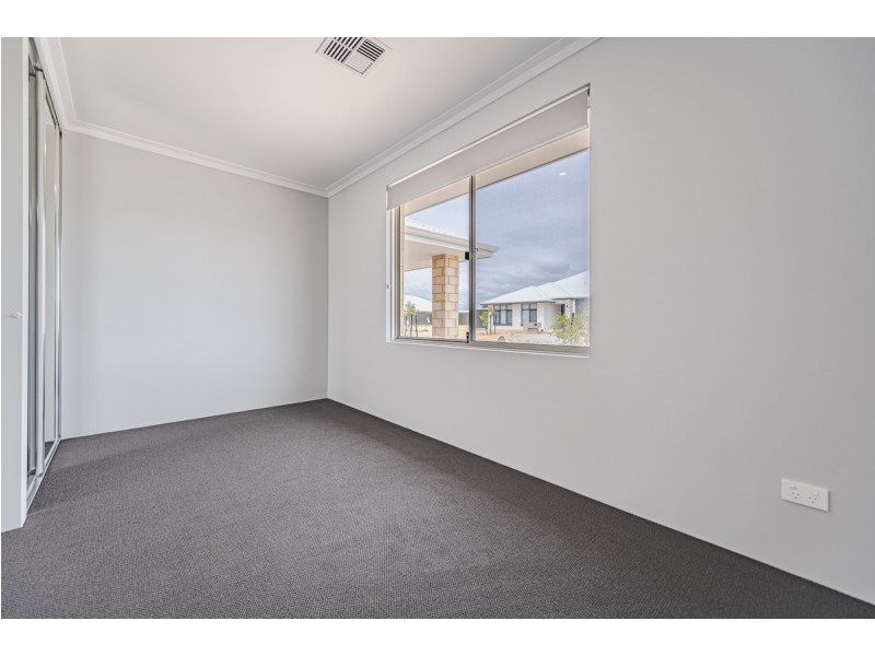 1 Salinas Way, Madora Bay WA 6210