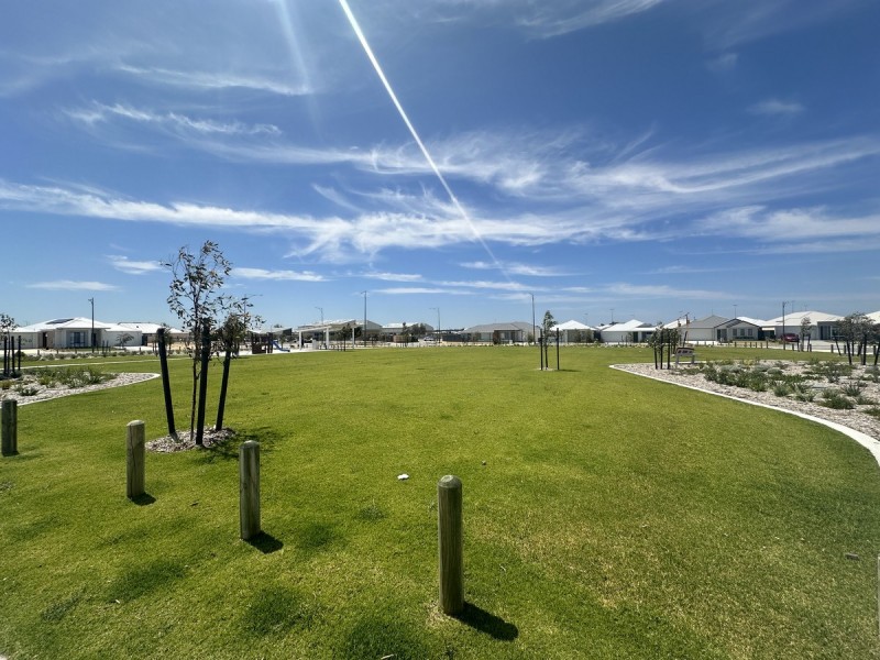 1 Salinas Way, Madora Bay WA 6210
