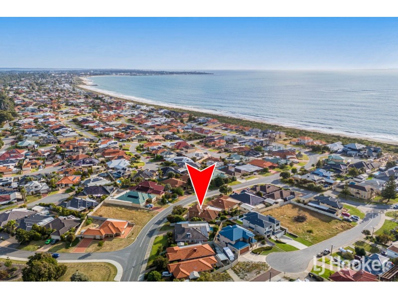 84 Ronsard Drive, San Remo WA 6210