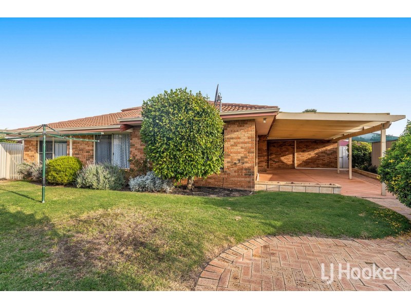 84 Ronsard Drive, San Remo WA 6210