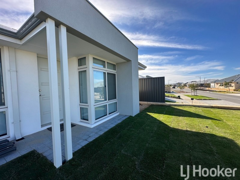 15 Huntington Street, Madora Bay WA 6210
