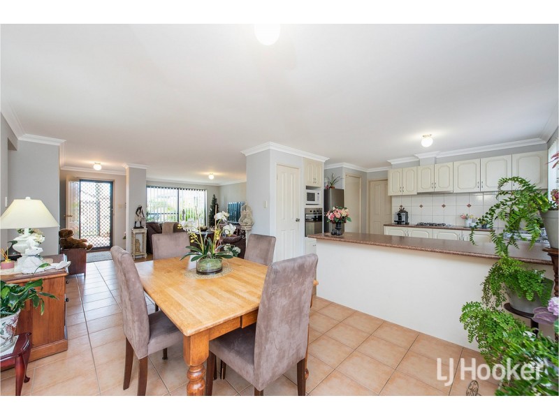 1/6 Churchill Avenue, Dudley Park WA 6210