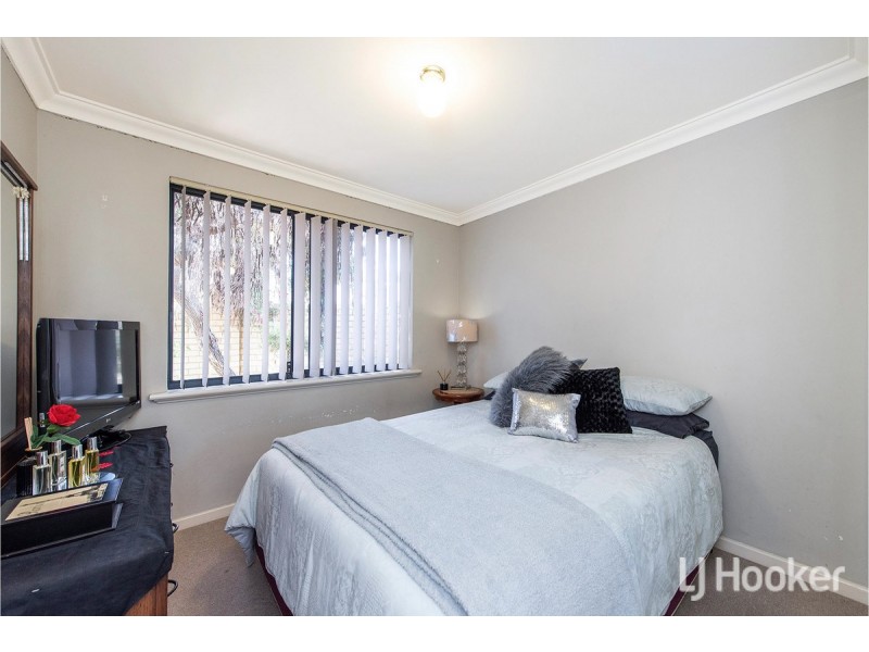 1/6 Churchill Avenue, Dudley Park WA 6210