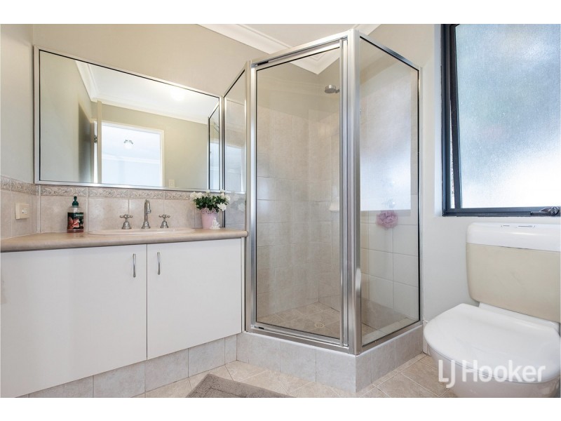 1/6 Churchill Avenue, Dudley Park WA 6210