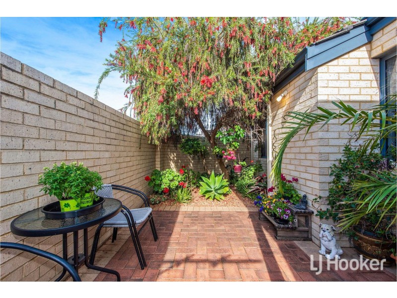 1/6 Churchill Avenue, Dudley Park WA 6210