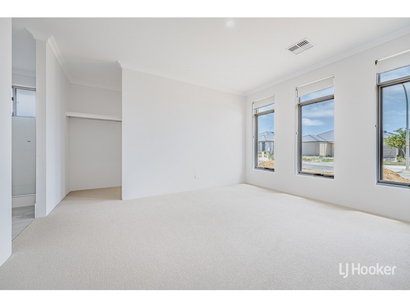 18 Belford Road, Lakelands WA 6180