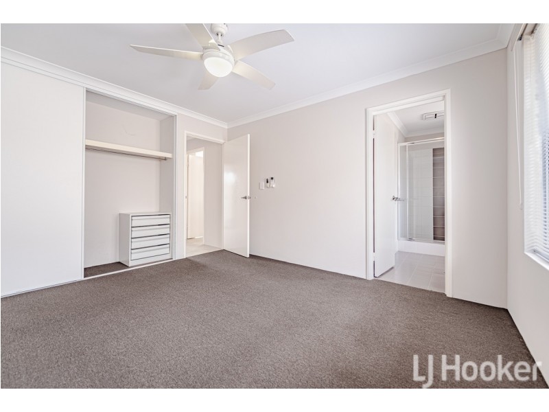 16 Payanna Grange, Lakelands WA 6180