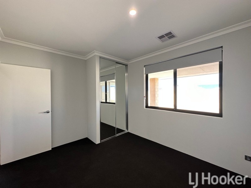 18 Wickepin Parade, Dawesville WA 6211
