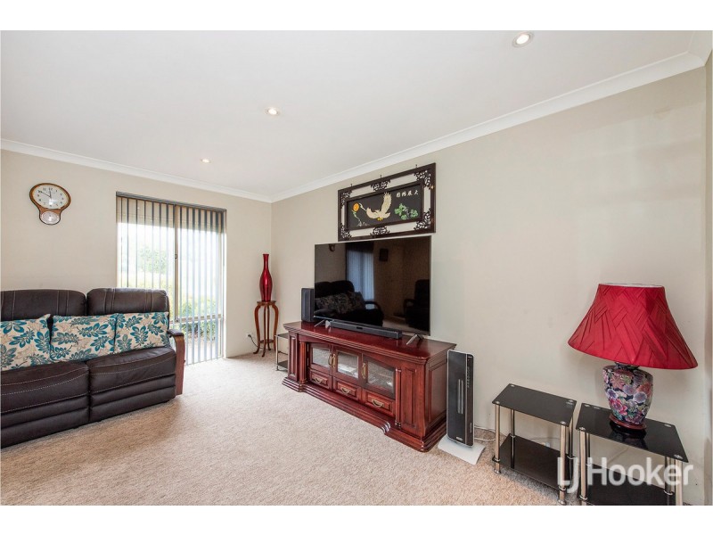 15 Windermere Way, Greenfields WA 6210