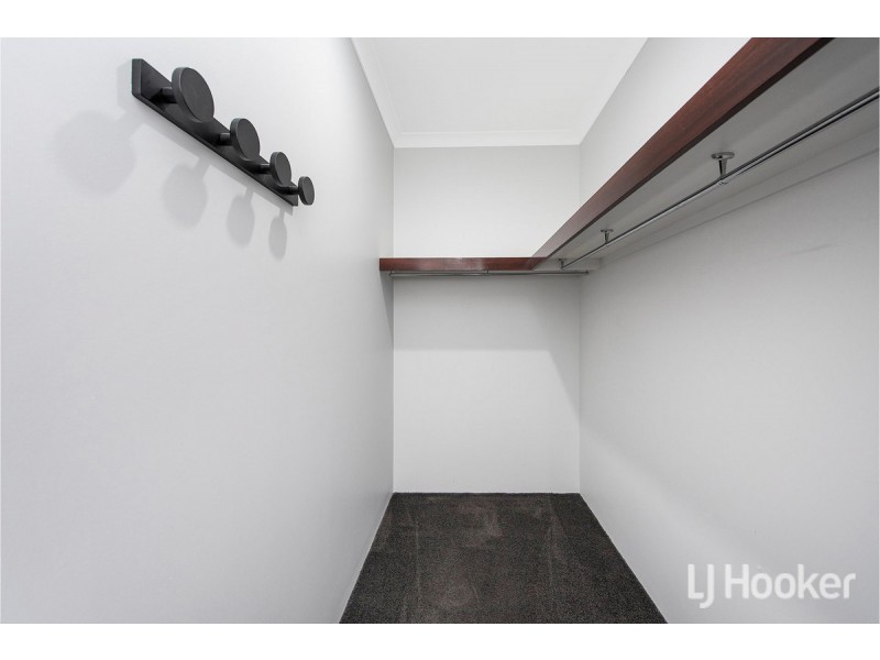 22 Cingalee Drive, Madora Bay WA 6210