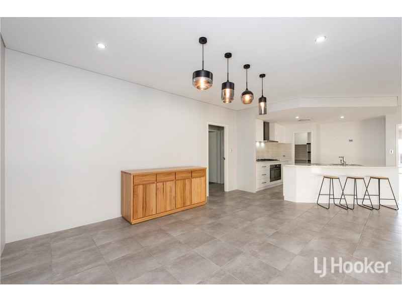 22 Cingalee Drive, Madora Bay WA 6210