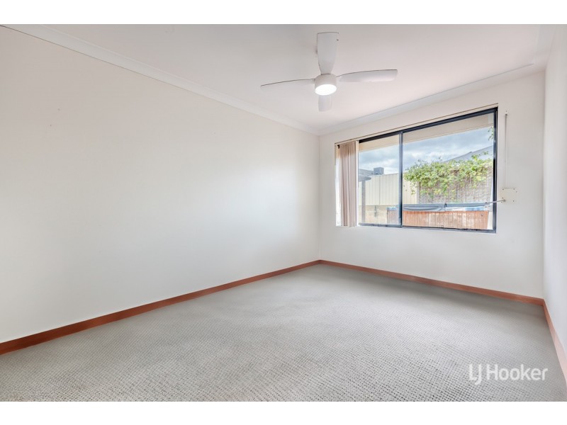 16 Badgerup Avenue, Lakelands WA 6180