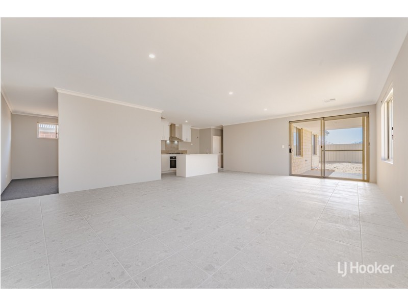 32 Karnak Parkway, Dawesville WA 6211