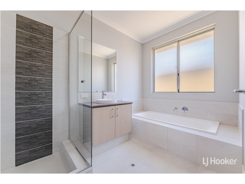 32 Karnak Parkway, Dawesville WA 6211