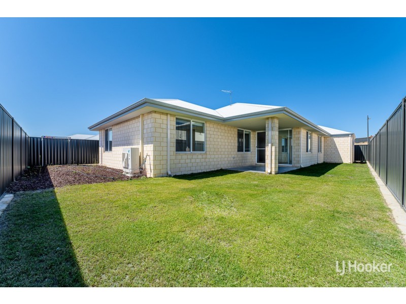 14 Lauderdale Road, Madora Bay WA 6210