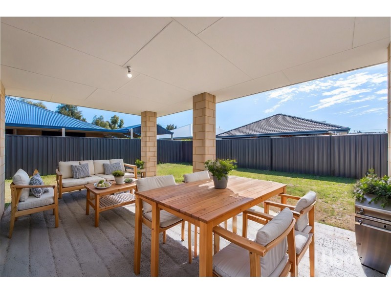 137 Jolly Rambler Boulevard, Ravenswood WA 6208