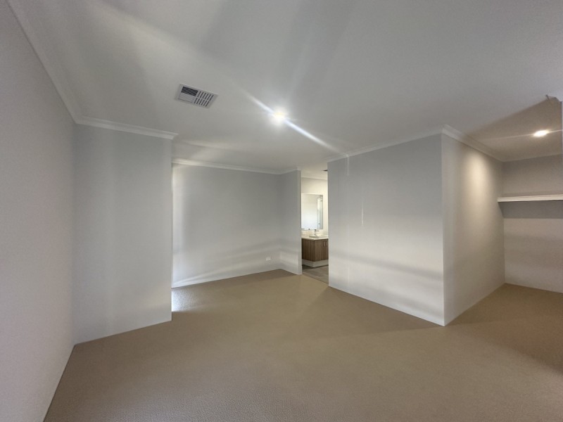 29 Angalore Road, Madora Bay WA 6210