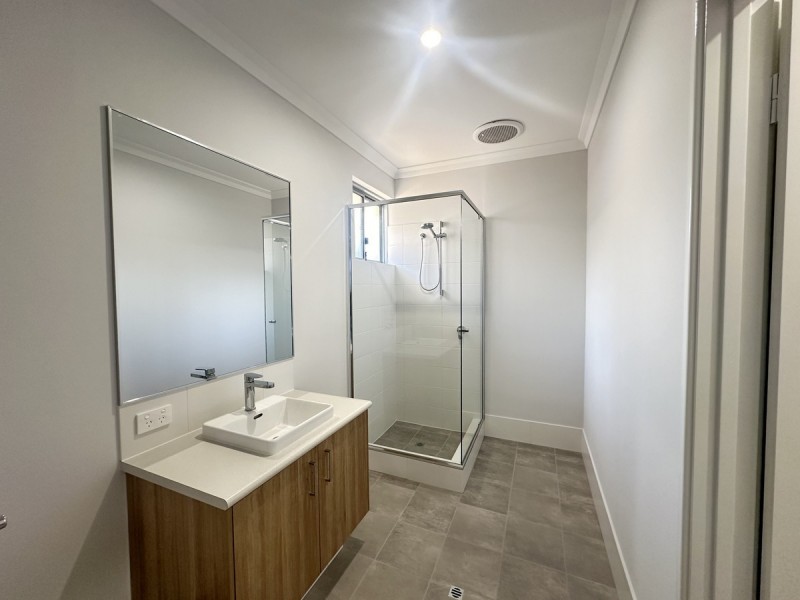 29 Angalore Road, Madora Bay WA 6210