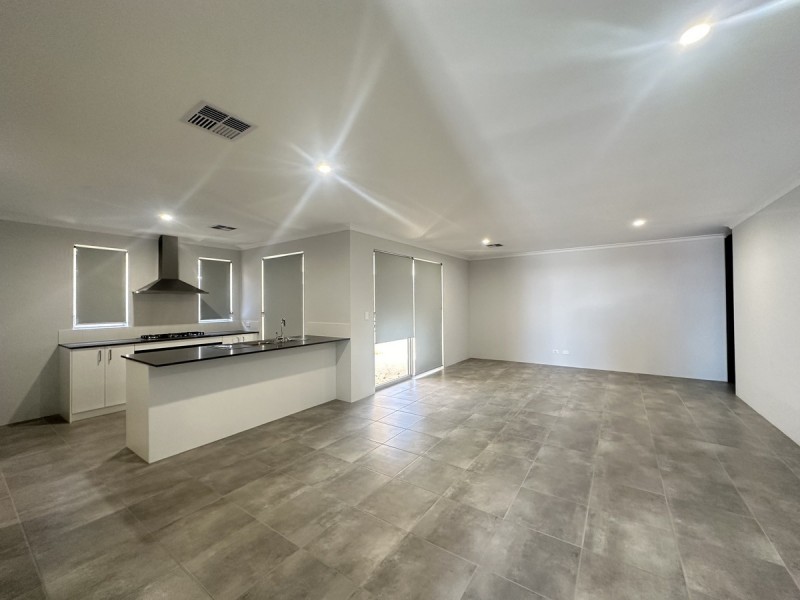 29 Angalore Road, Madora Bay WA 6210