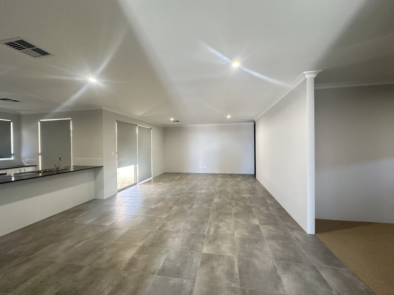 29 Angalore Road, Madora Bay WA 6210