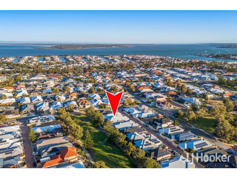 6 Pelsaert Lane, Wannanup WA 6210