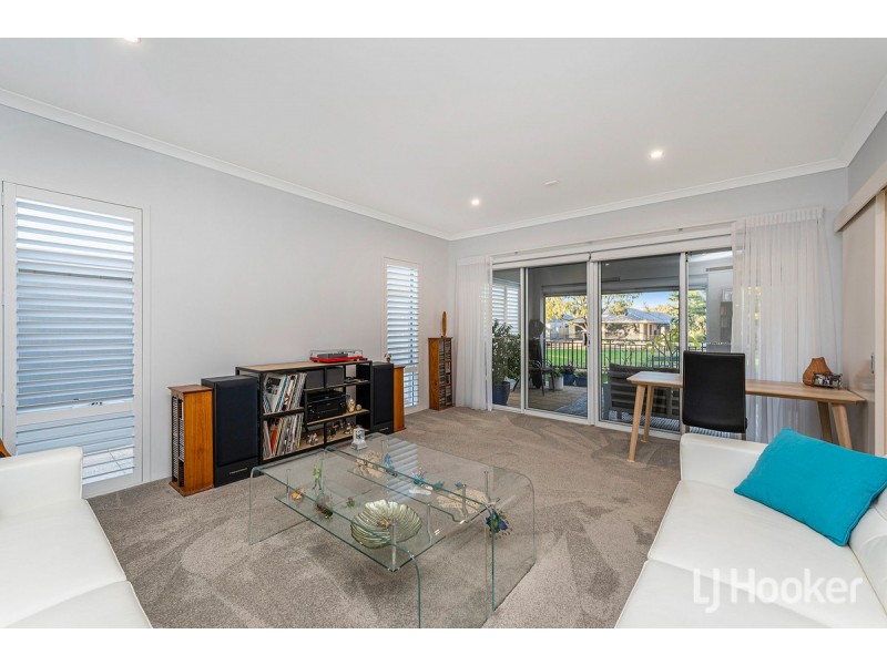 6 Pelsaert Lane, Wannanup WA 6210