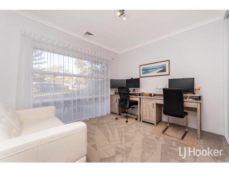 6 Pelsaert Lane, Wannanup WA 6210