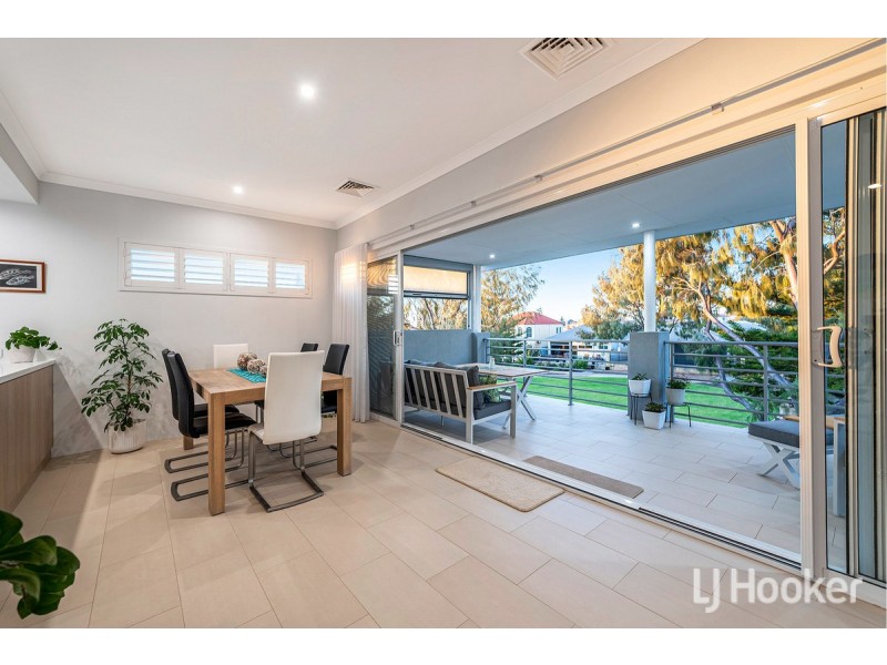 6 Pelsaert Lane, Wannanup WA 6210