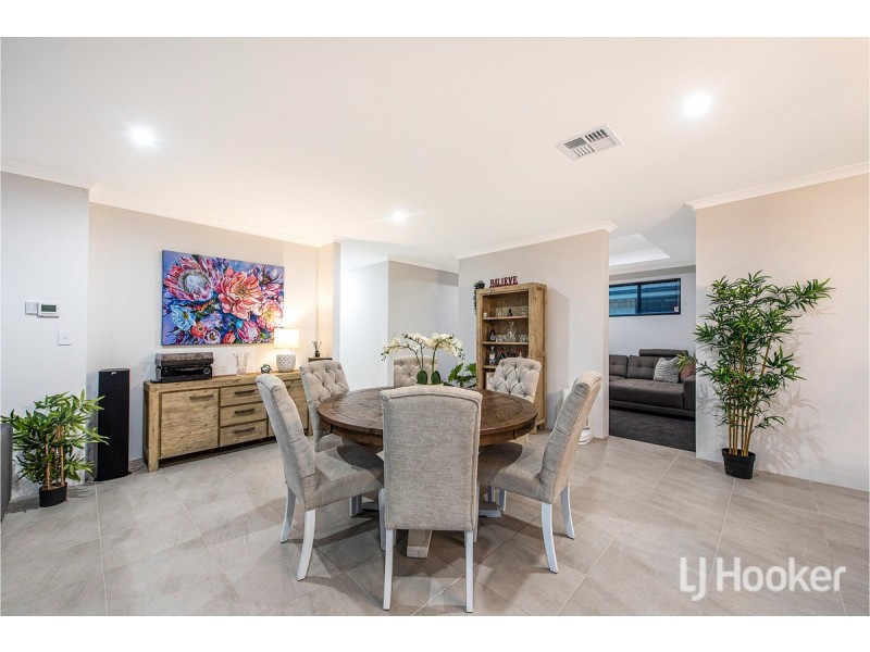 25 Abington Parade, Madora Bay WA 6210